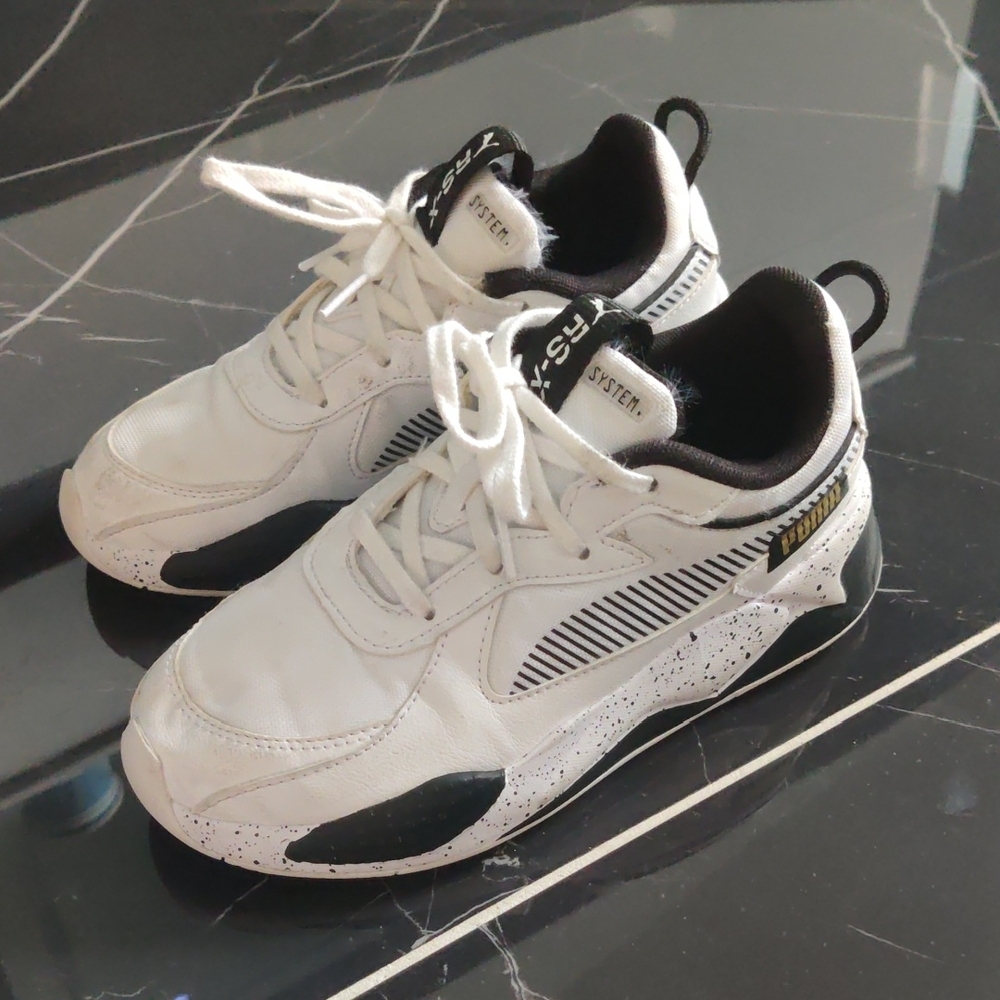 White and Black Men's Sneakers - Picture 3 of 6